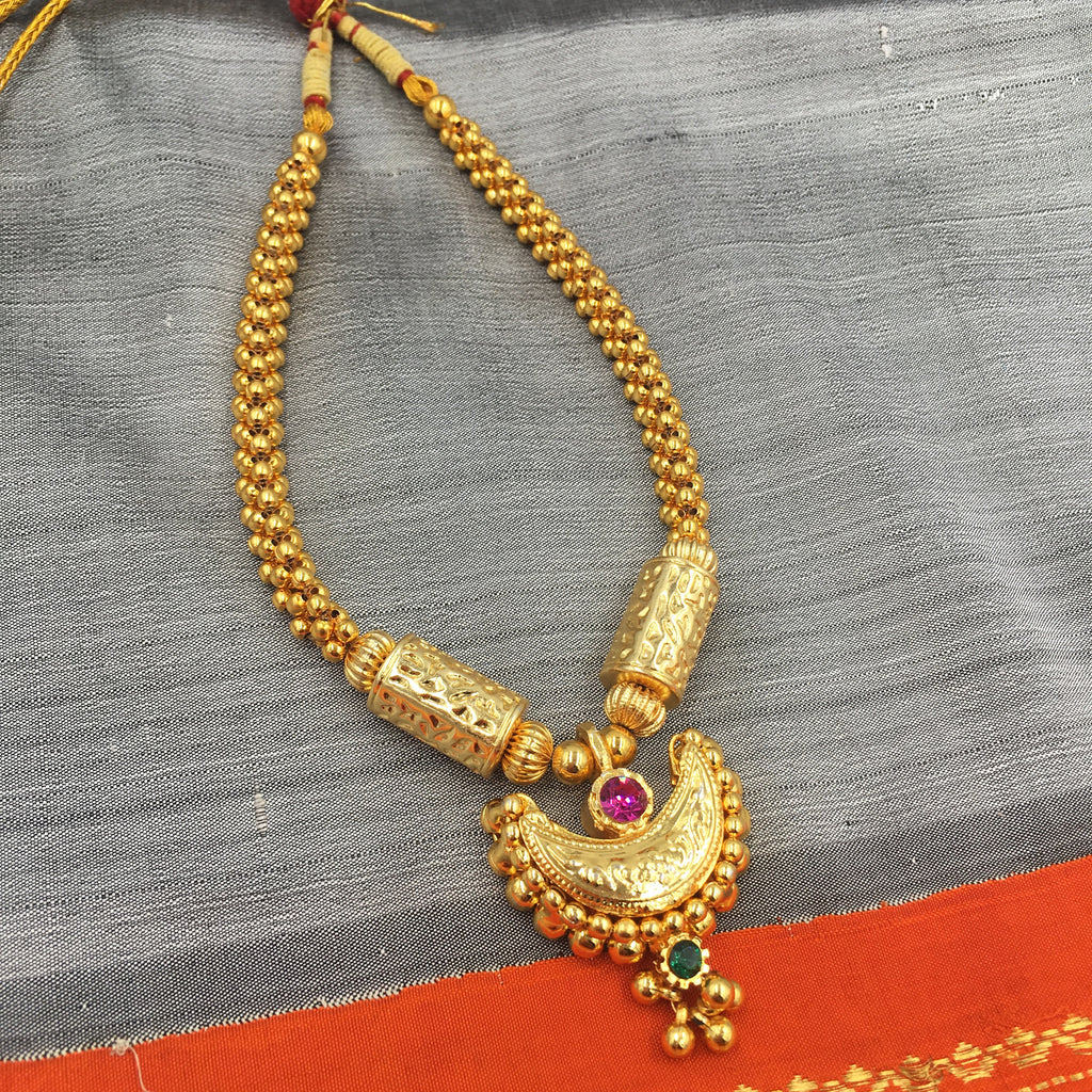 PTH - Weaved Chandrakor Pendant thusshi with cylinders