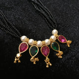 KOPM - 5 pearl pendants with mulit-colored stones and Moti