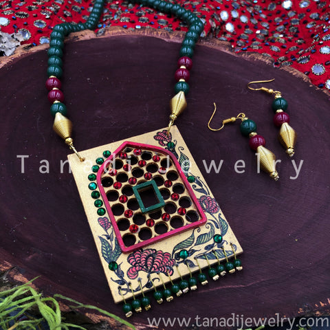 Hand Painted Wooden Necklaces - Green Beads Jharoka